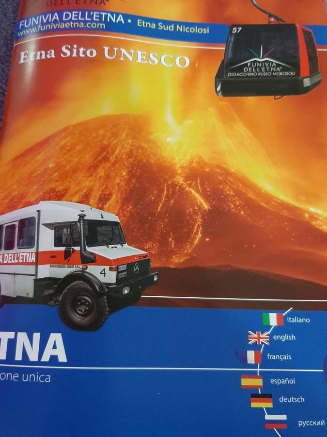 Casa Vacanze Etna Cocus Santa Venerina Eksteriør billede