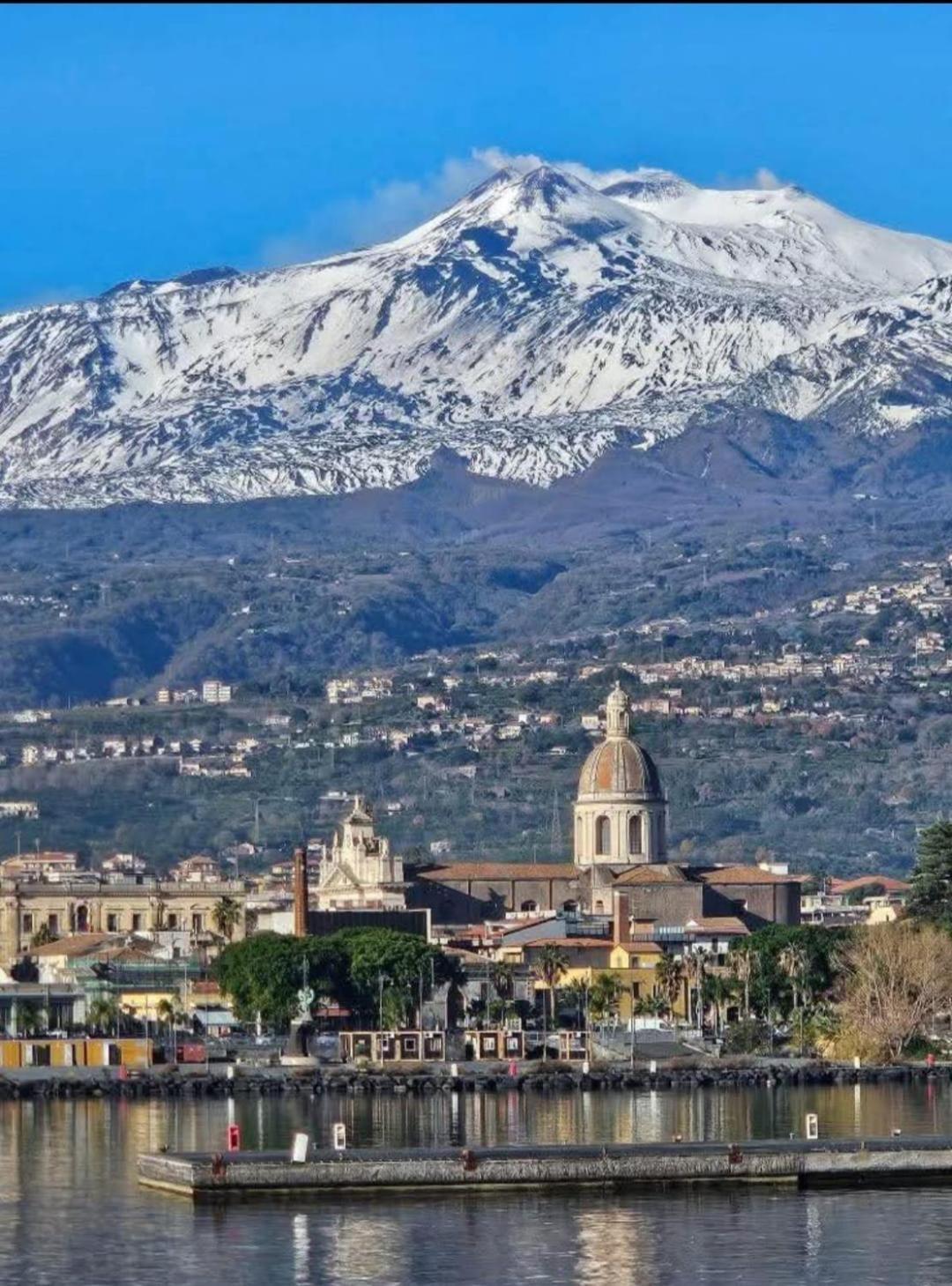 Casa Vacanze Etna Cocus Santa Venerina Eksteriør billede