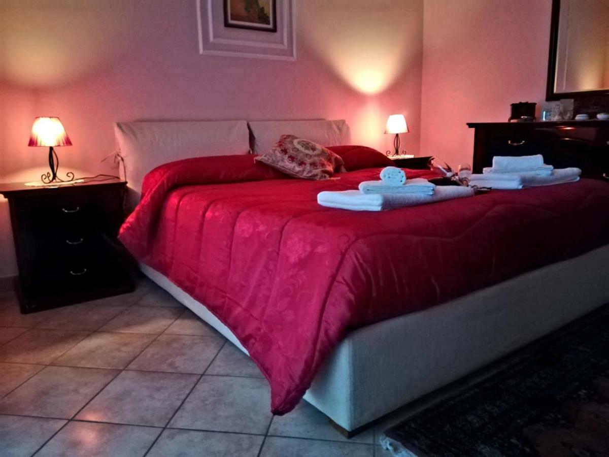 Casa Vacanze Etna Cocus Santa Venerina Eksteriør billede
