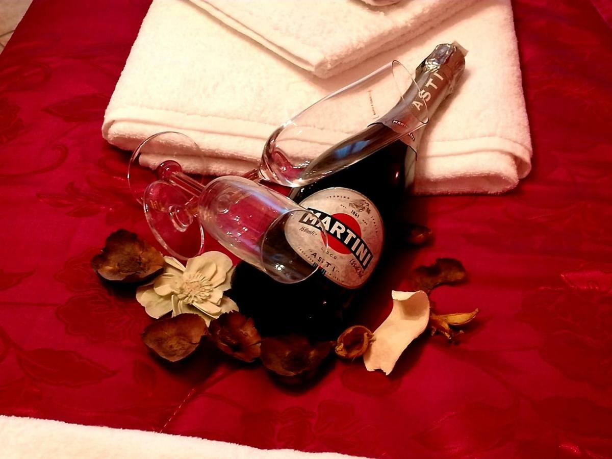 Casa Vacanze Etna Cocus Santa Venerina Eksteriør billede